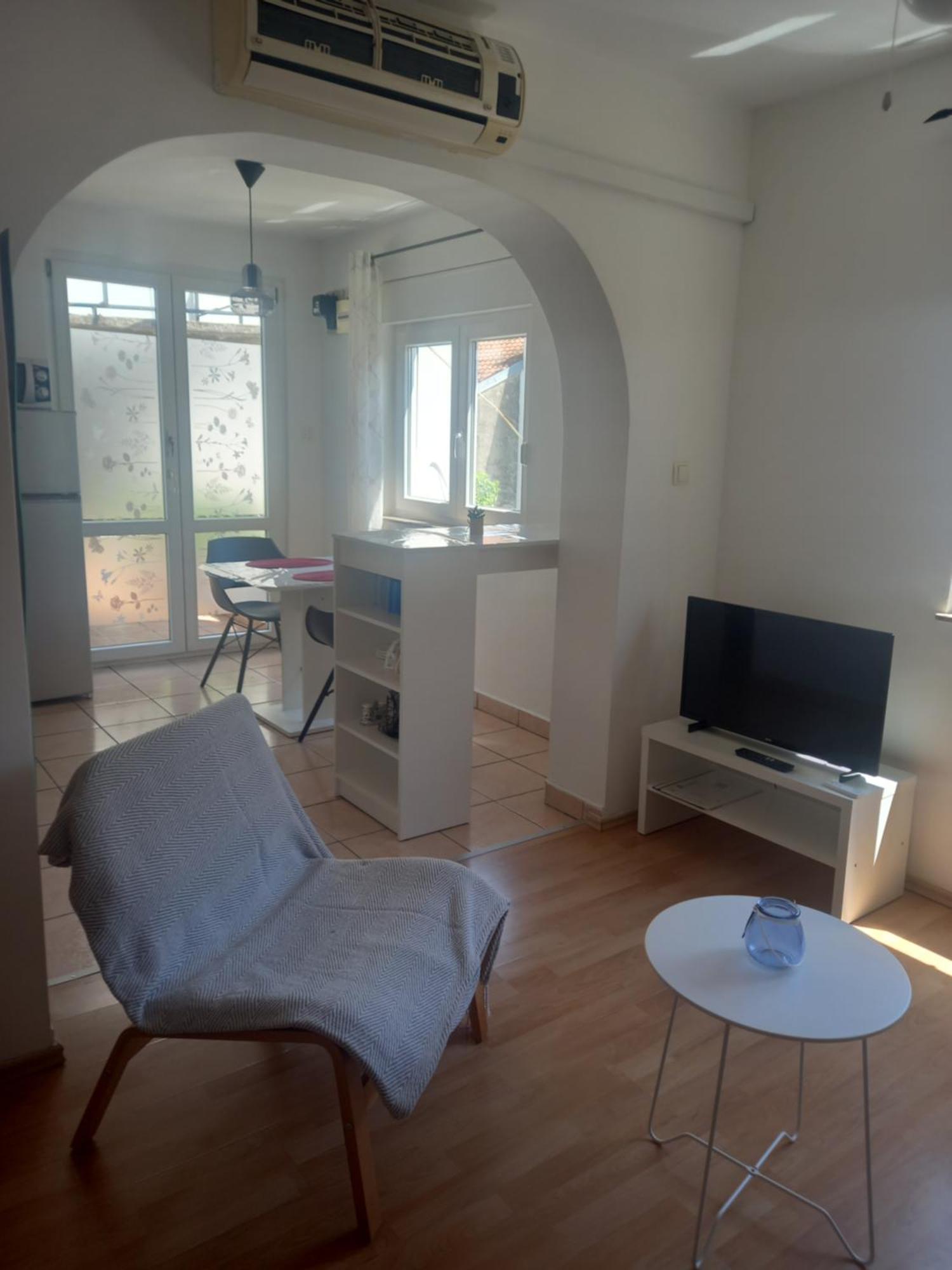 Apartmani Iris I Ana Crikvenica Esterno foto
